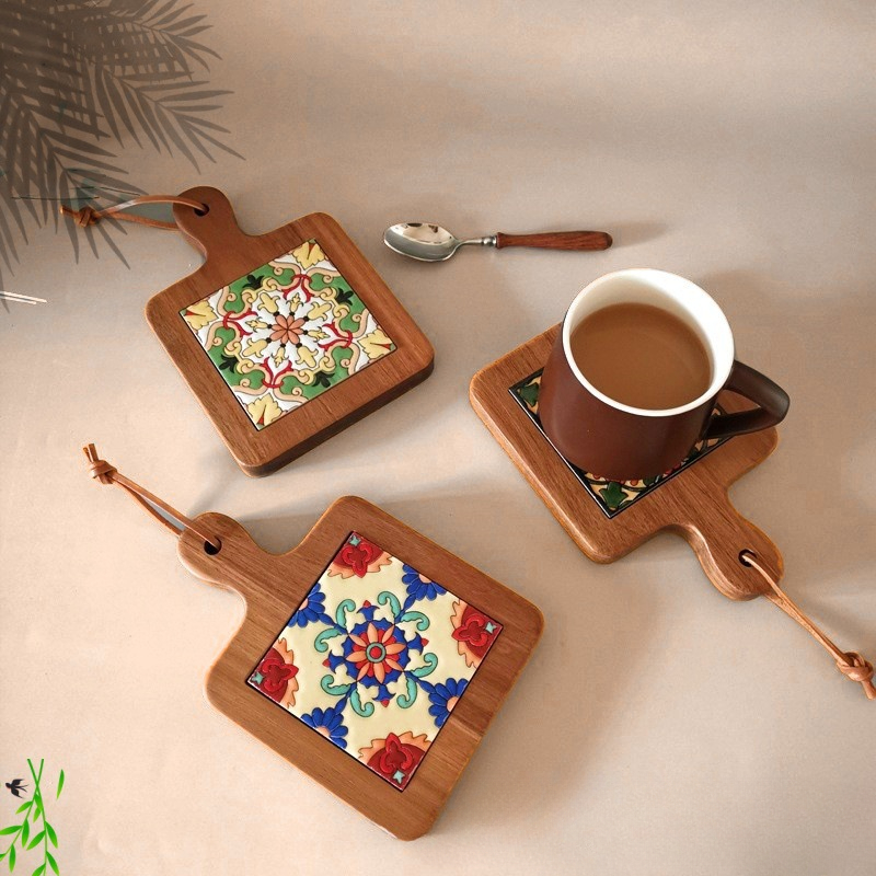 Kitchen Appliances Table - Mata do doniczki z litego drewna
