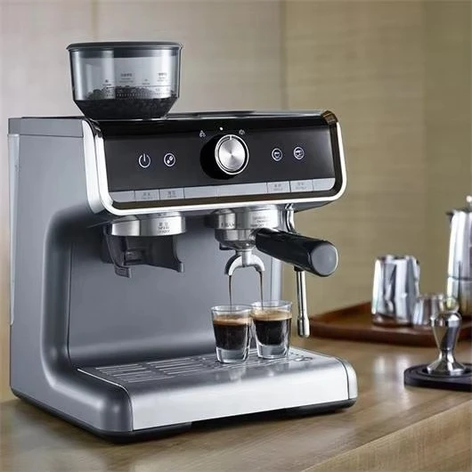 Ekspresy do kawy Barista Home  – Breville Espresso Barista Express recenzja i cena